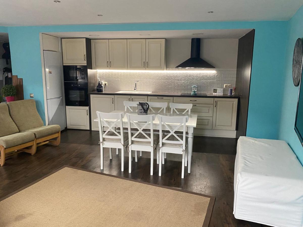 Precioso Apartamento En إيسبوت المظهر الخارجي الصورة
